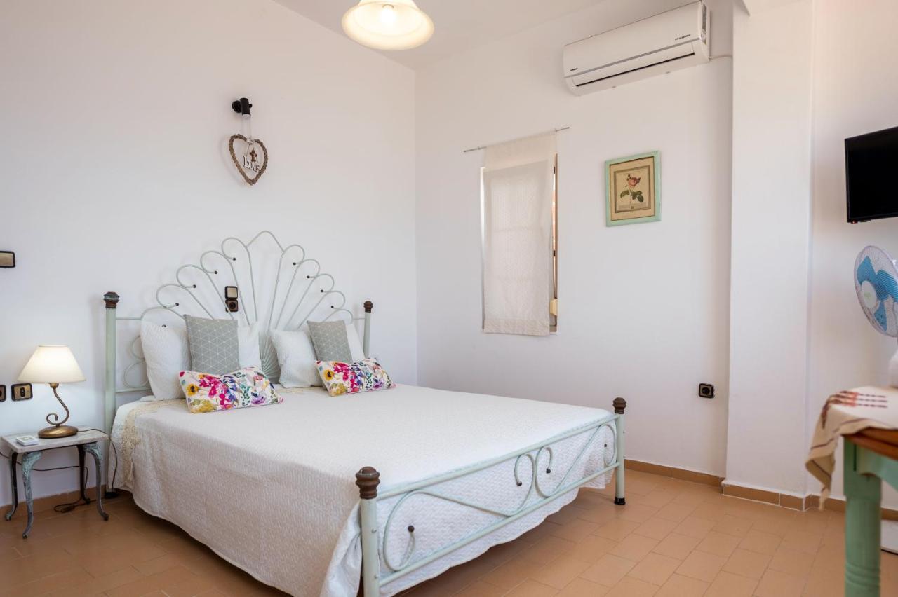 Hatzidakis Beach Retreat Ierápetra Eksteriør bilde