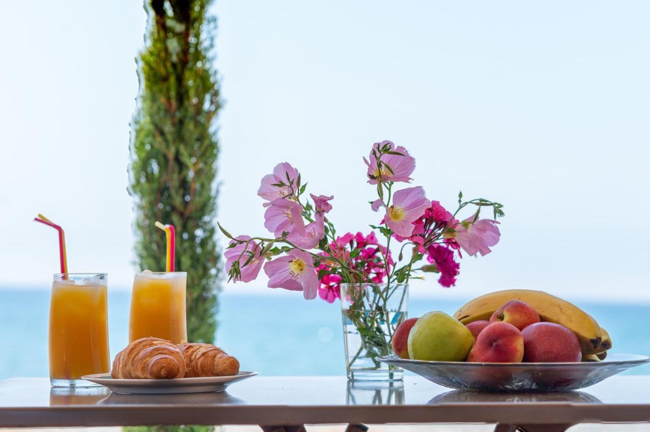 Hatzidakis Beach Retreat Ierápetra Eksteriør bilde